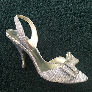 Silver Heels with Bow Detail 4” Heel